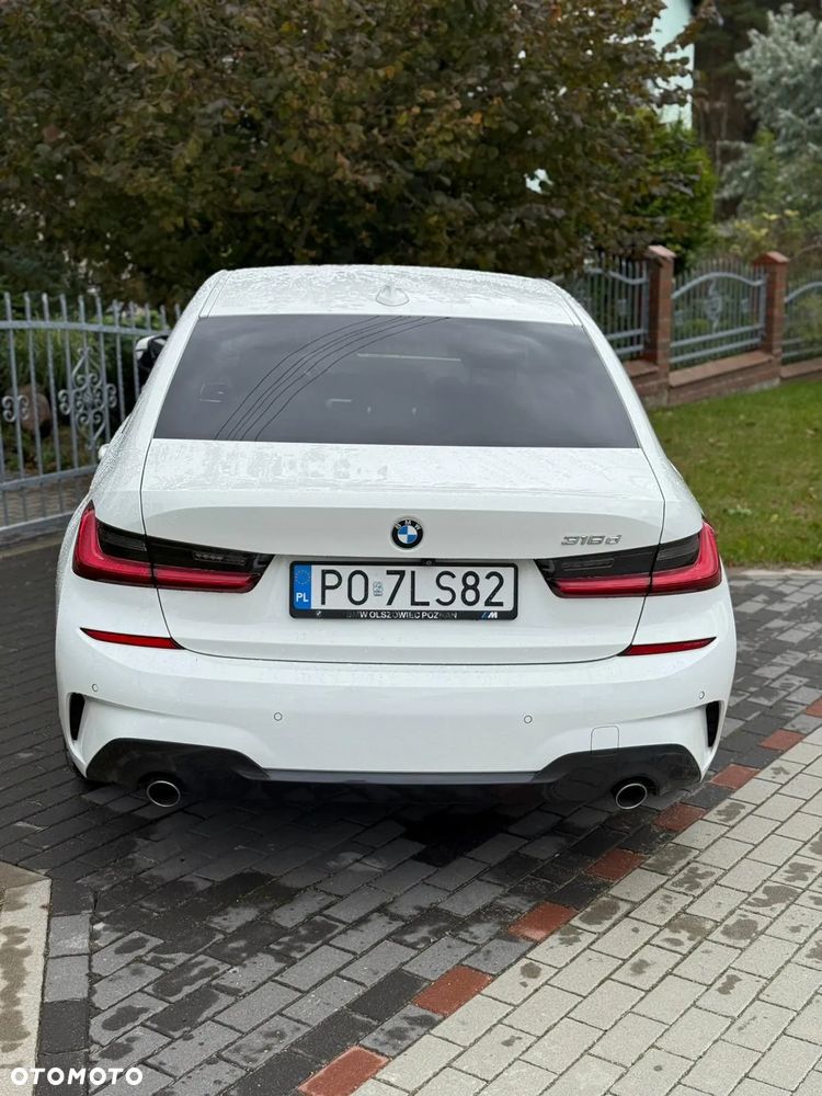 BMW Seria 3 318d M Sport - 5