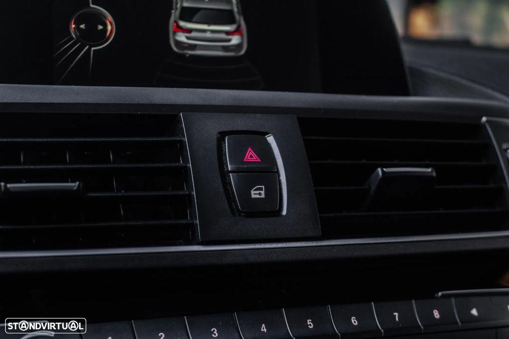BMW 116 d EfficientDynamics Edition - 24