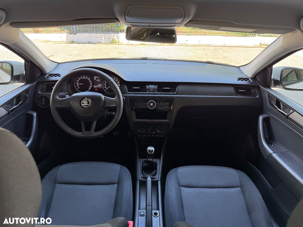 Skoda RAPID 1.6 TDI Active Green tec - 6