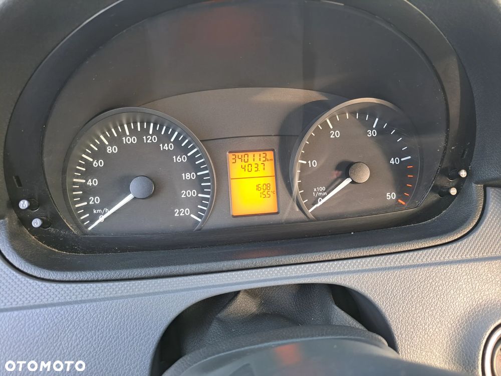 Mercedes-Benz Vito - 14
