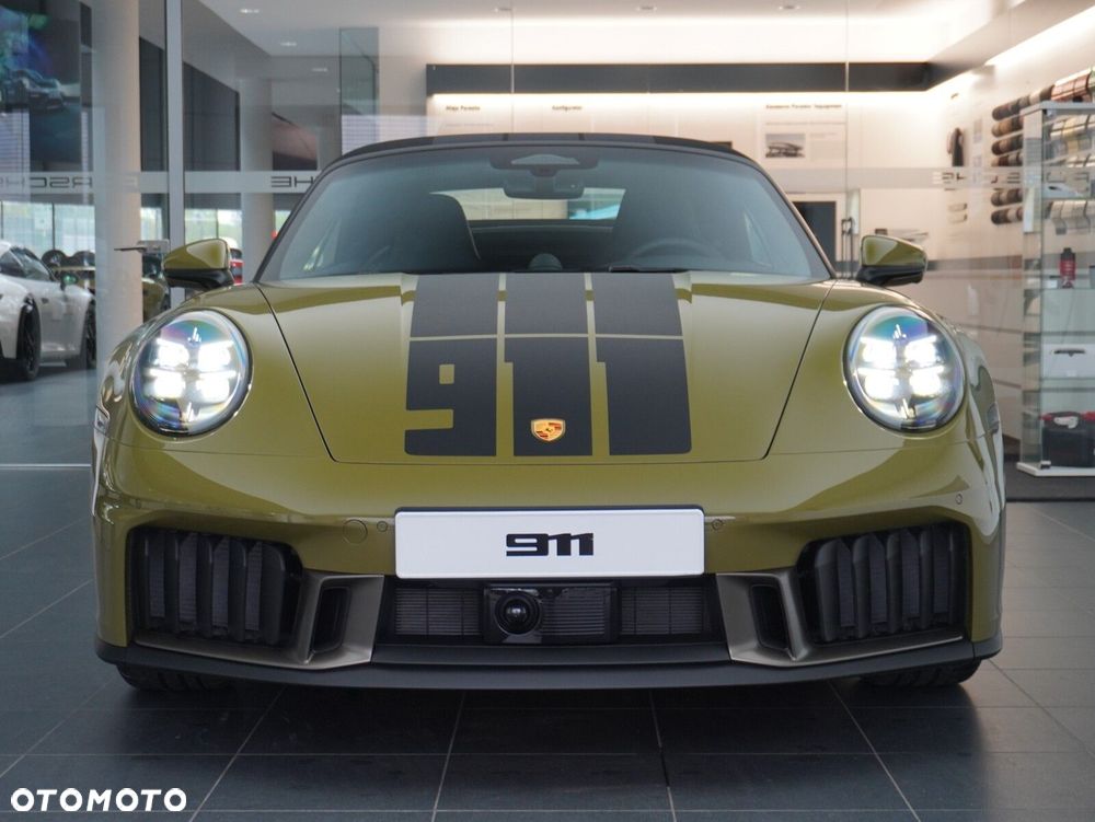 Porsche 911 Carrera T-Hybrid Spirit 70 - 6