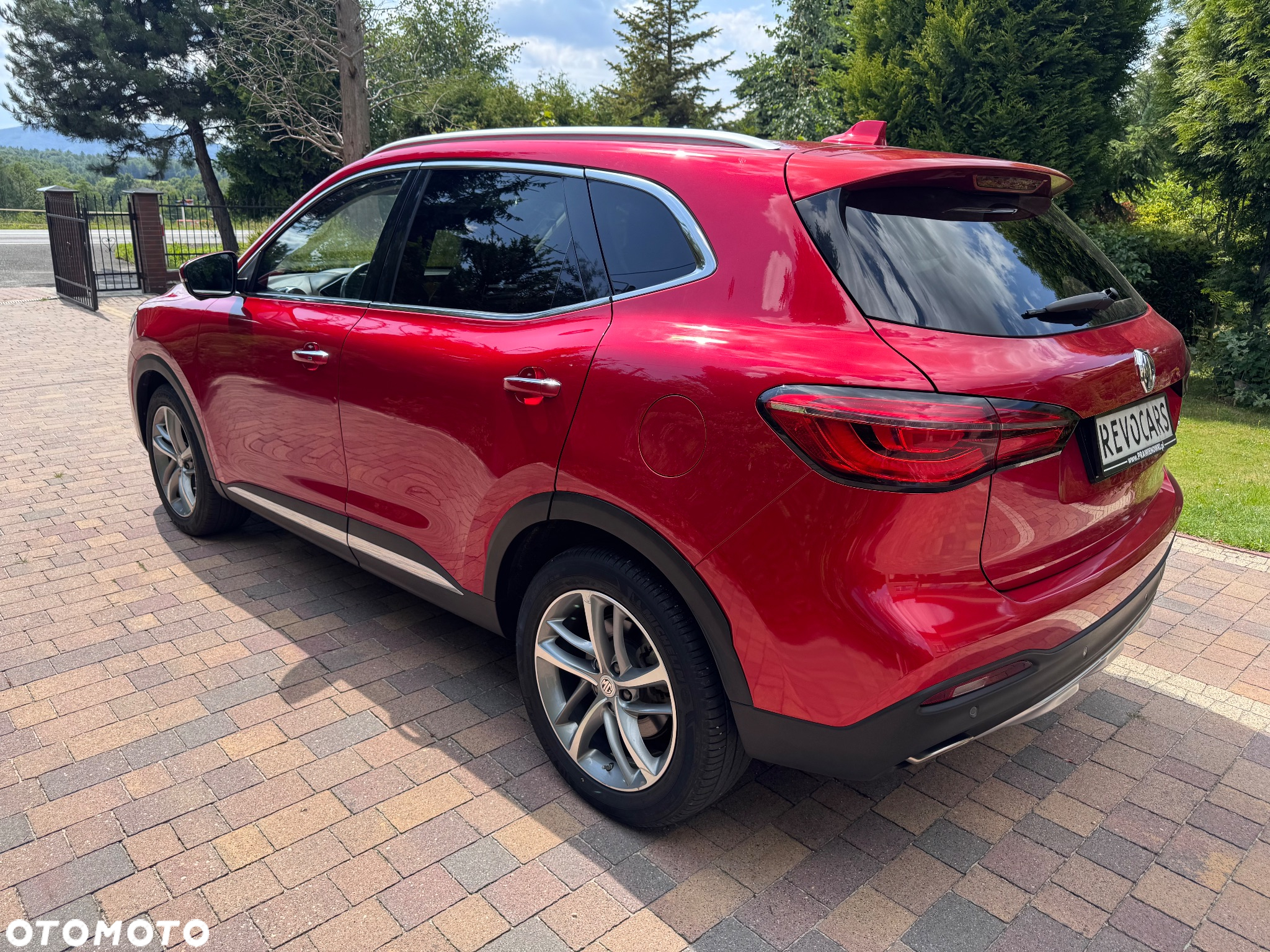 MG EHS 1.5T-GDI PHEV Luxury - 3