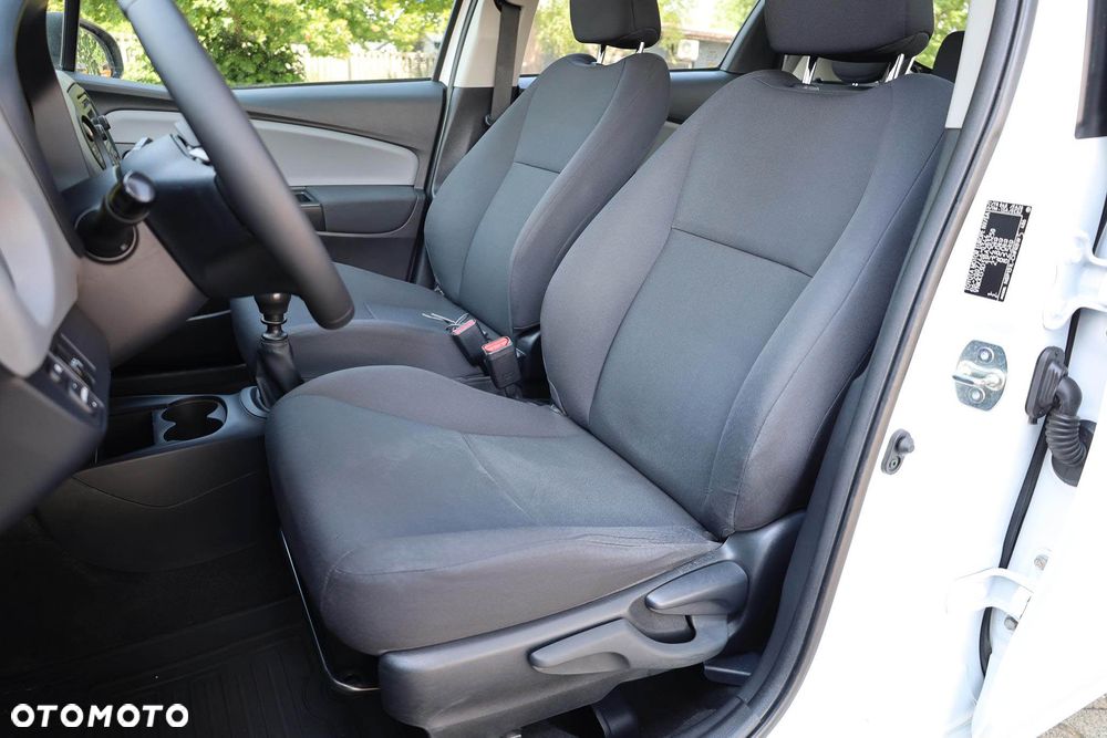 Toyota Yaris 1.5 Active - 23