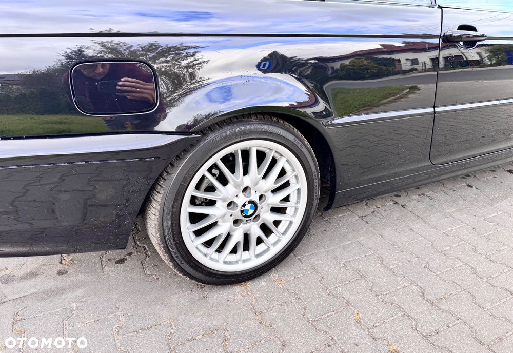 BMW Seria 3 - 36