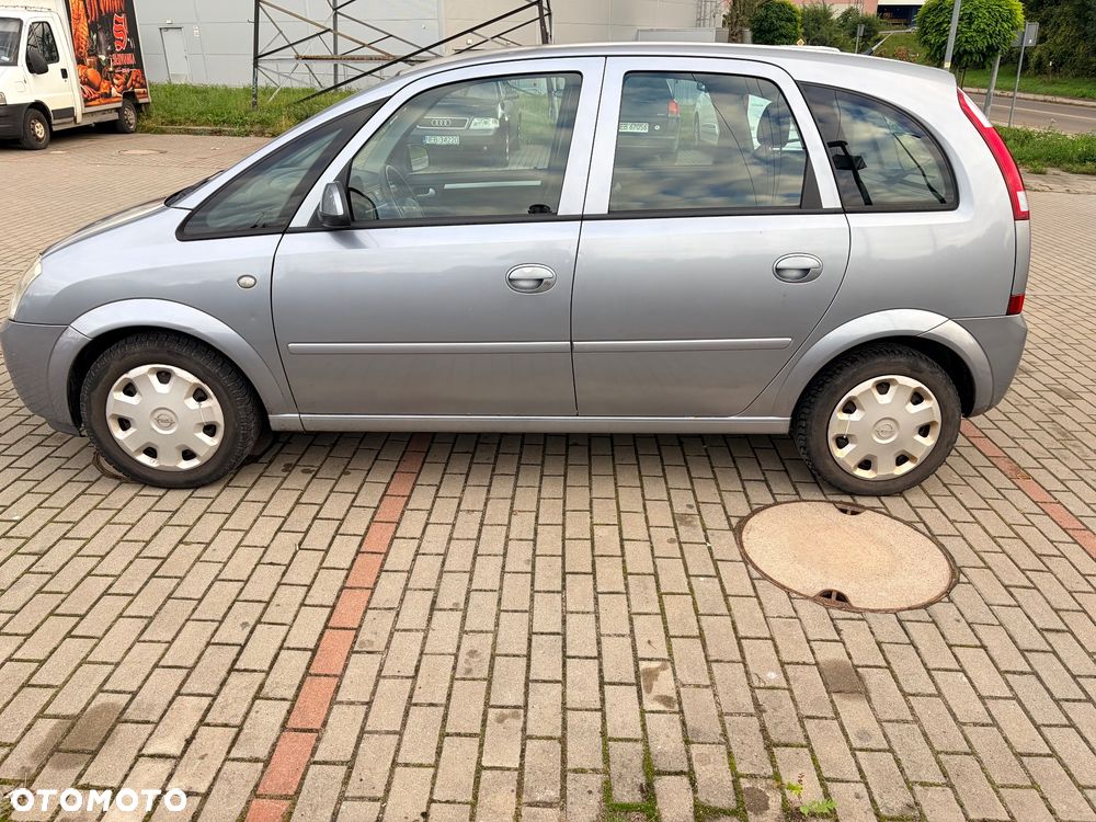 Opel Meriva - 8