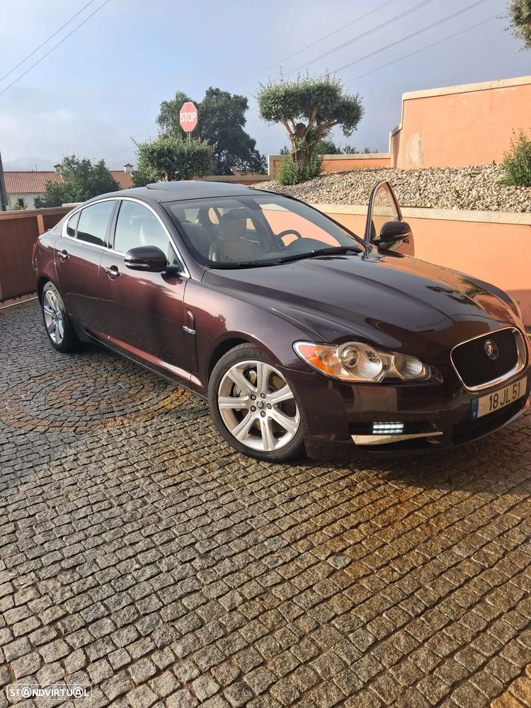 Jaguar XF 3.0 D V6 S Luxury - 1