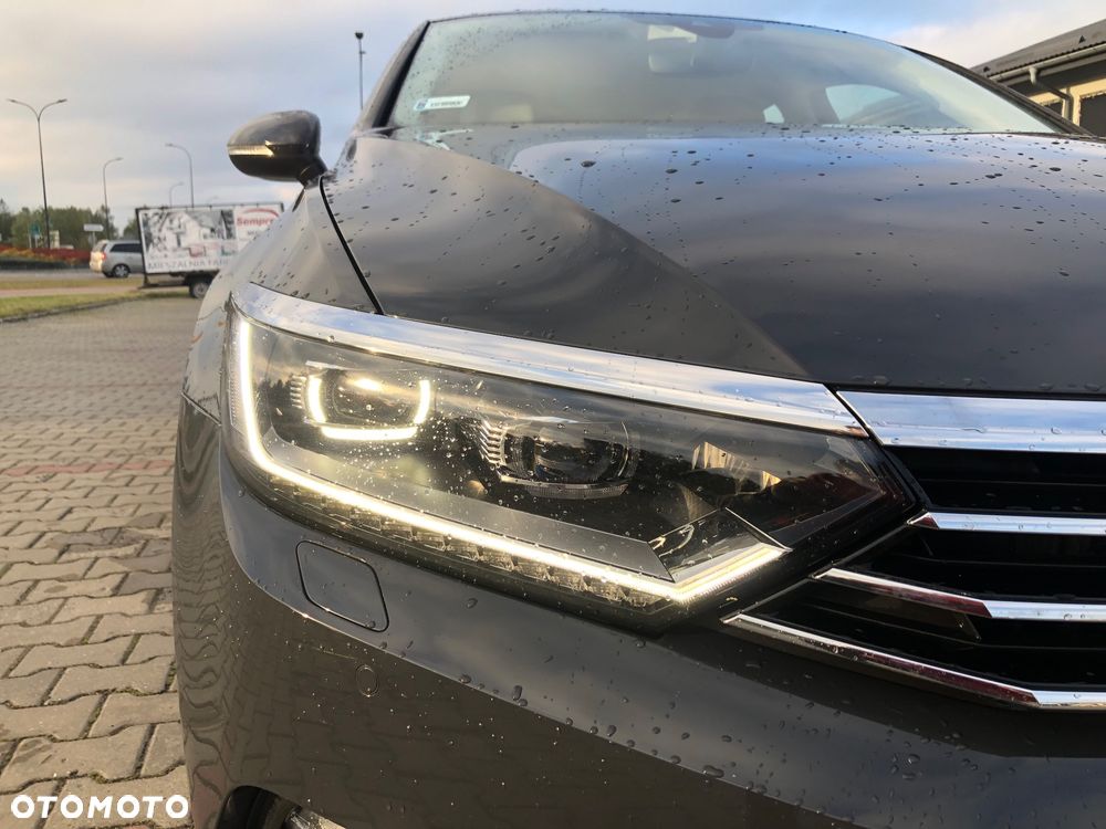 Volkswagen Passat 1.8 TSI BMT Highline - 11
