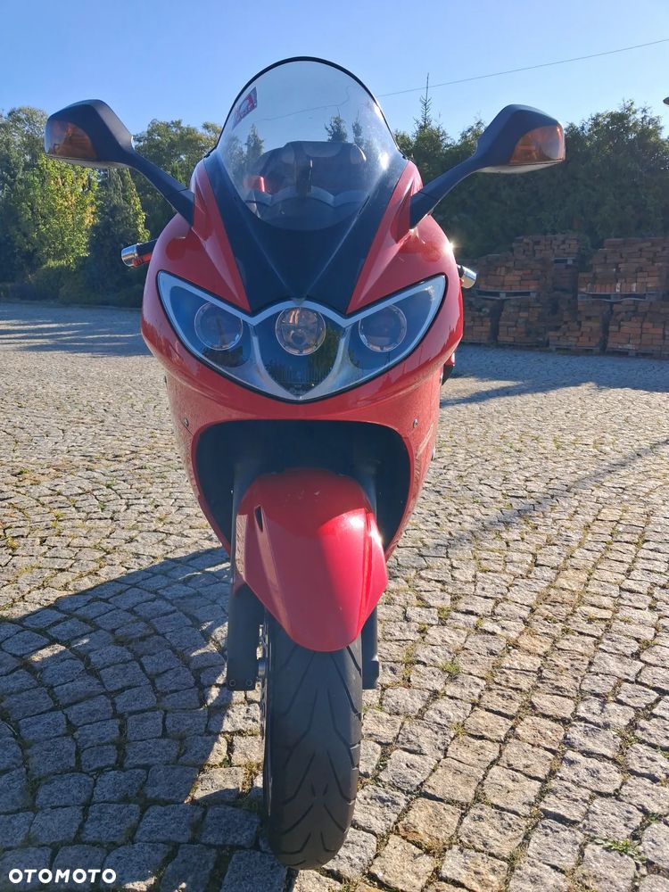 Triumph Sprint - 3