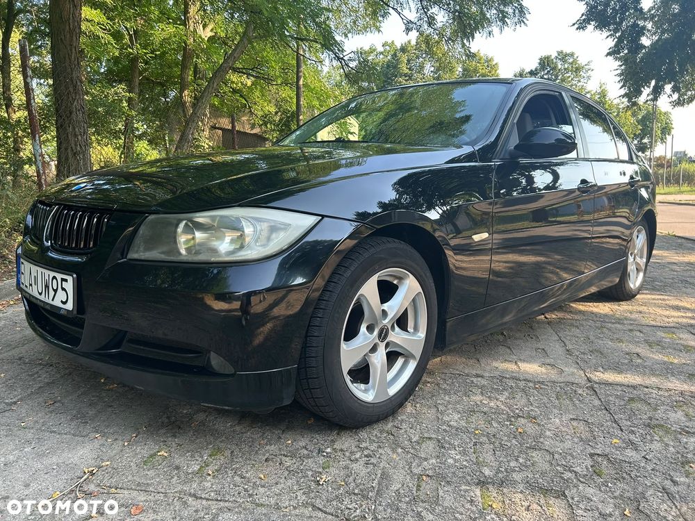 BMW Seria 3 318i - 2