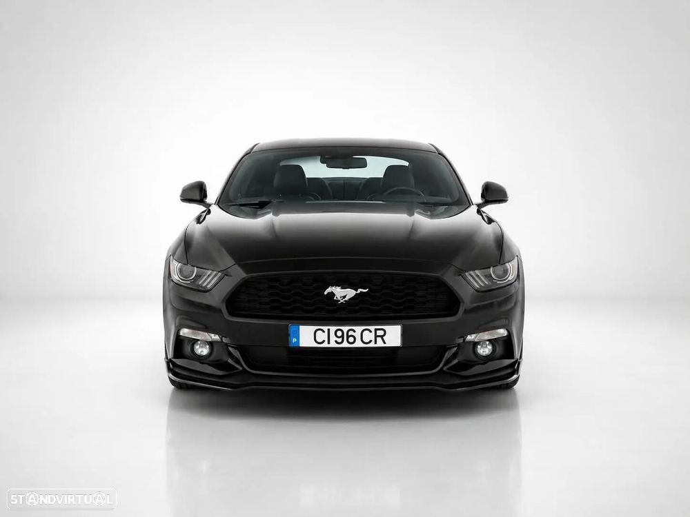Ford Mustang 2.3 Eco Boost - 2