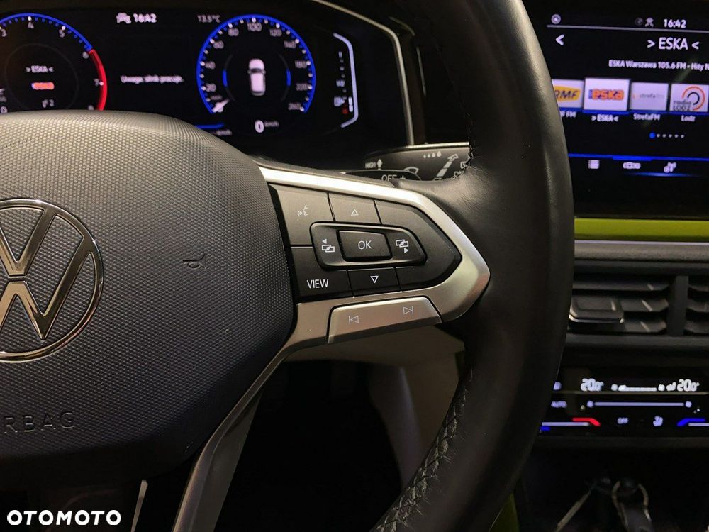 Volkswagen Taigo - 25