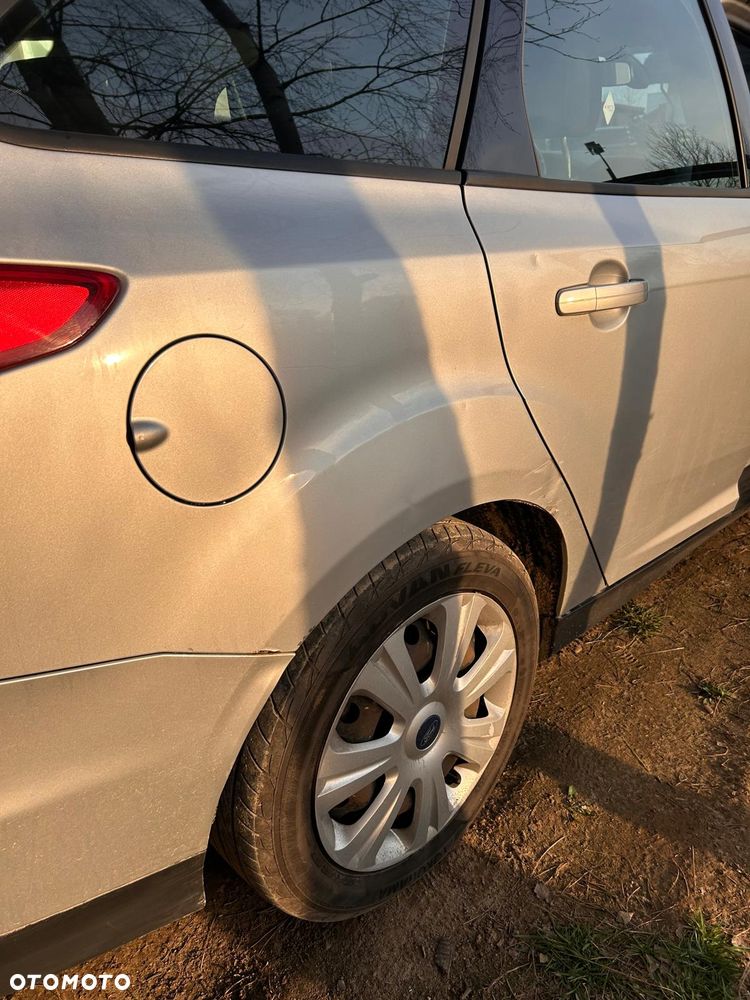 Ford Focus 1.5 TDCi Trend - 6