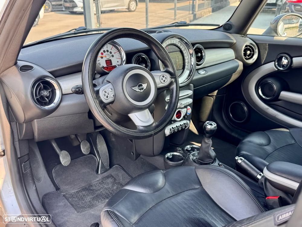 MINI 3 Portas Cooper D - 9