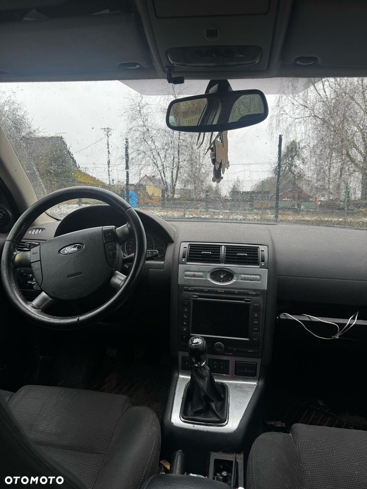 Ford Mondeo SW - 10