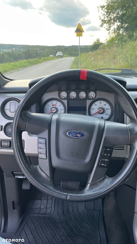 Ford F150 - 24