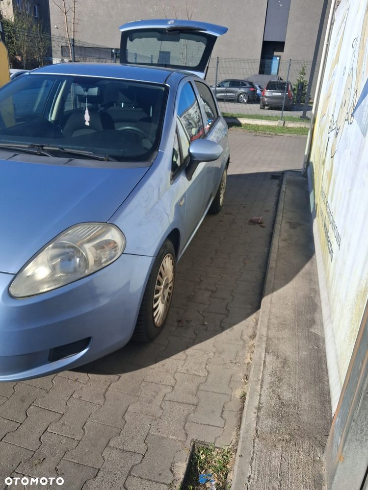 Fiat Grande Punto - 2