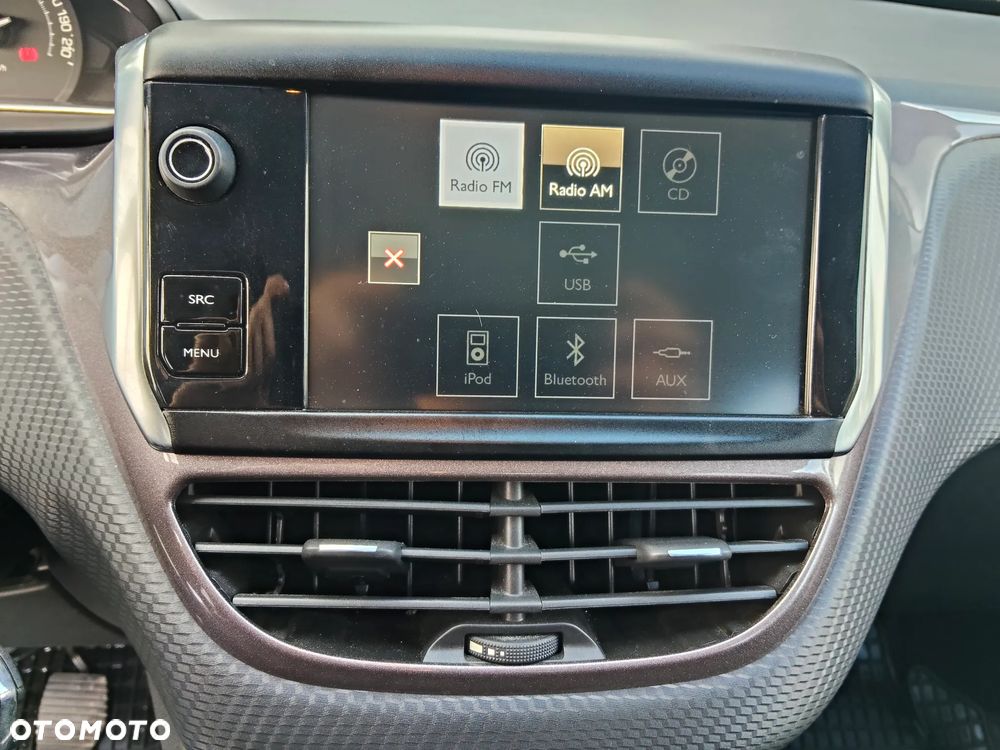 Peugeot 2008 PureTech 82 Allure - 39