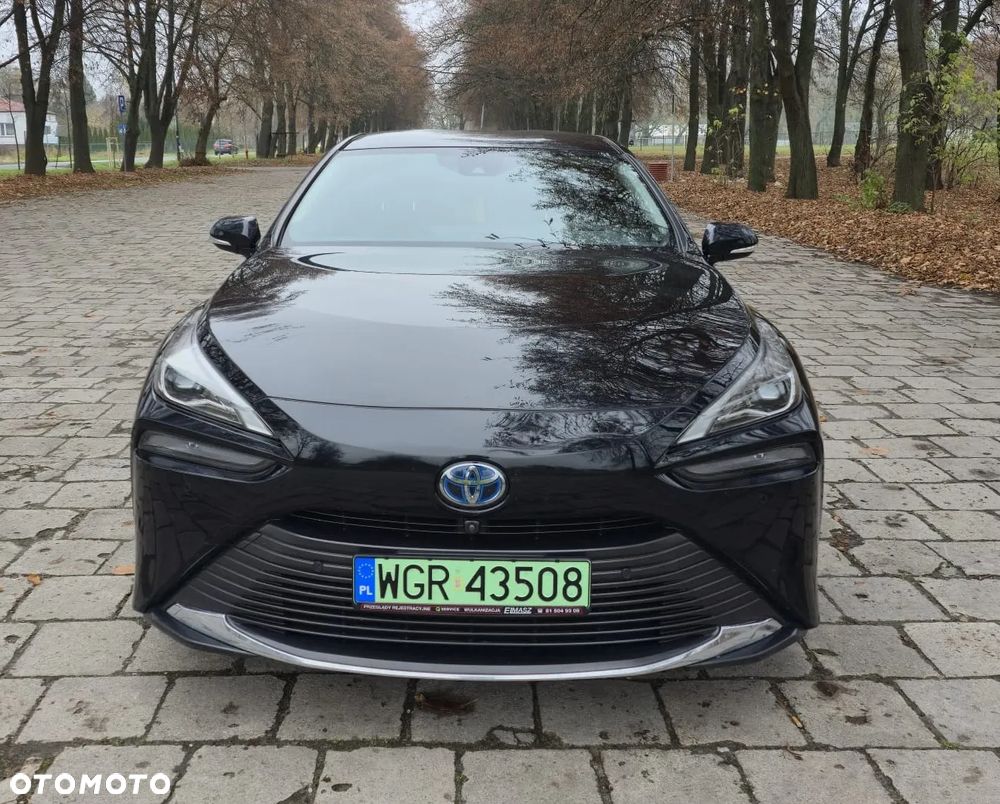 Toyota Mirai Executive - 11