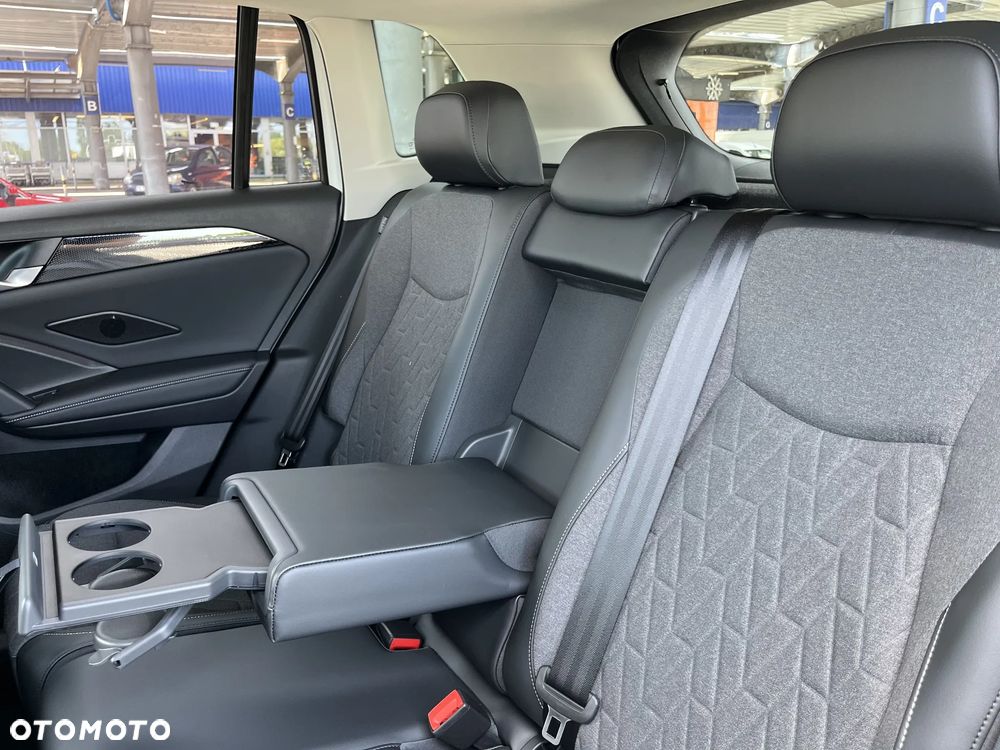 Volkswagen Tiguan 1.5 eTSI Life Plus DSG - 17
