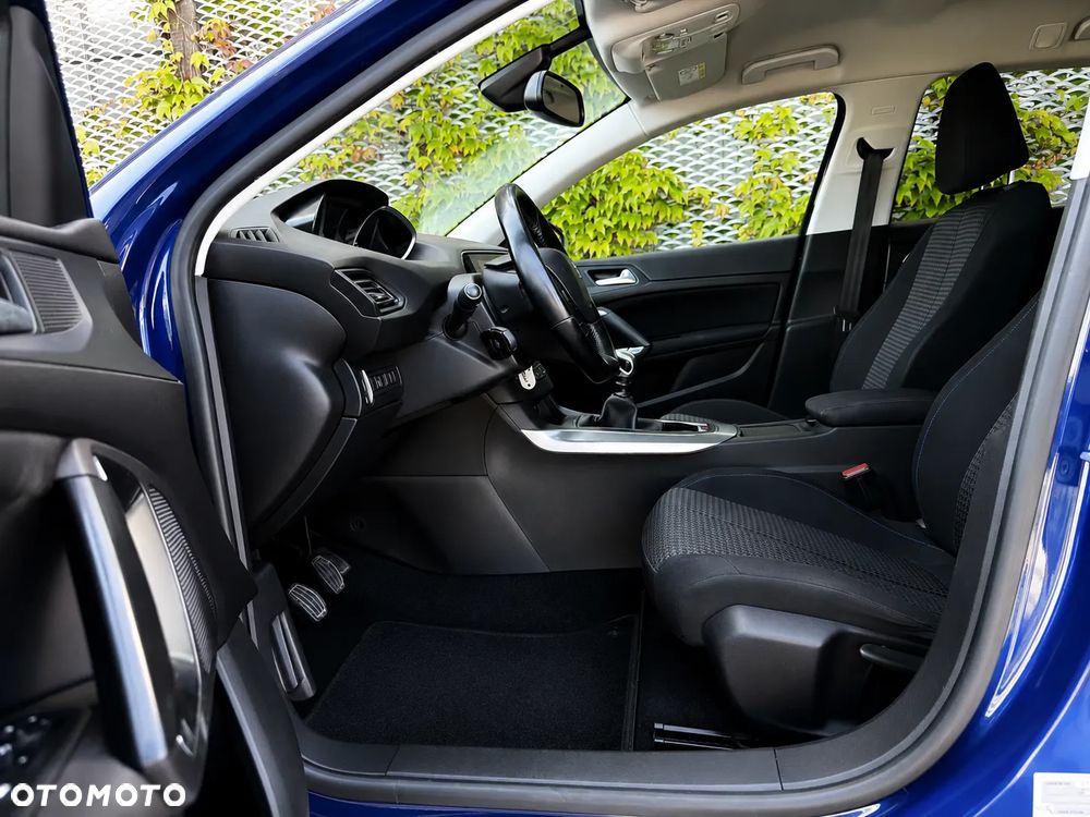 Peugeot 308 1.2 PureTech Active S&S - 8