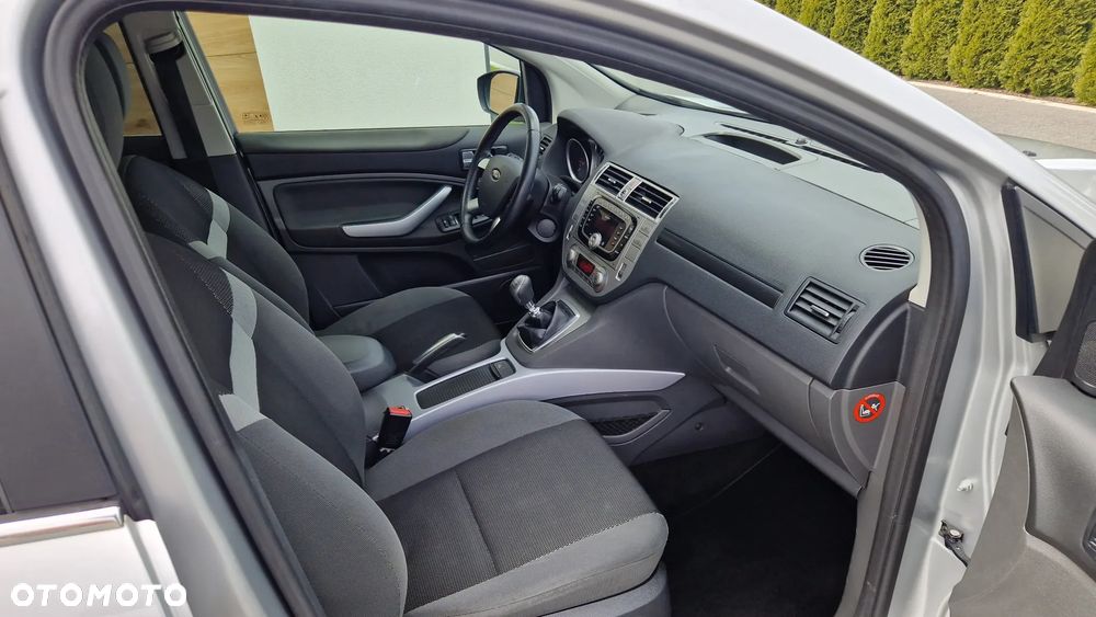 Ford Kuga 2.0 TDCi 2x4 Champions Edition - 9