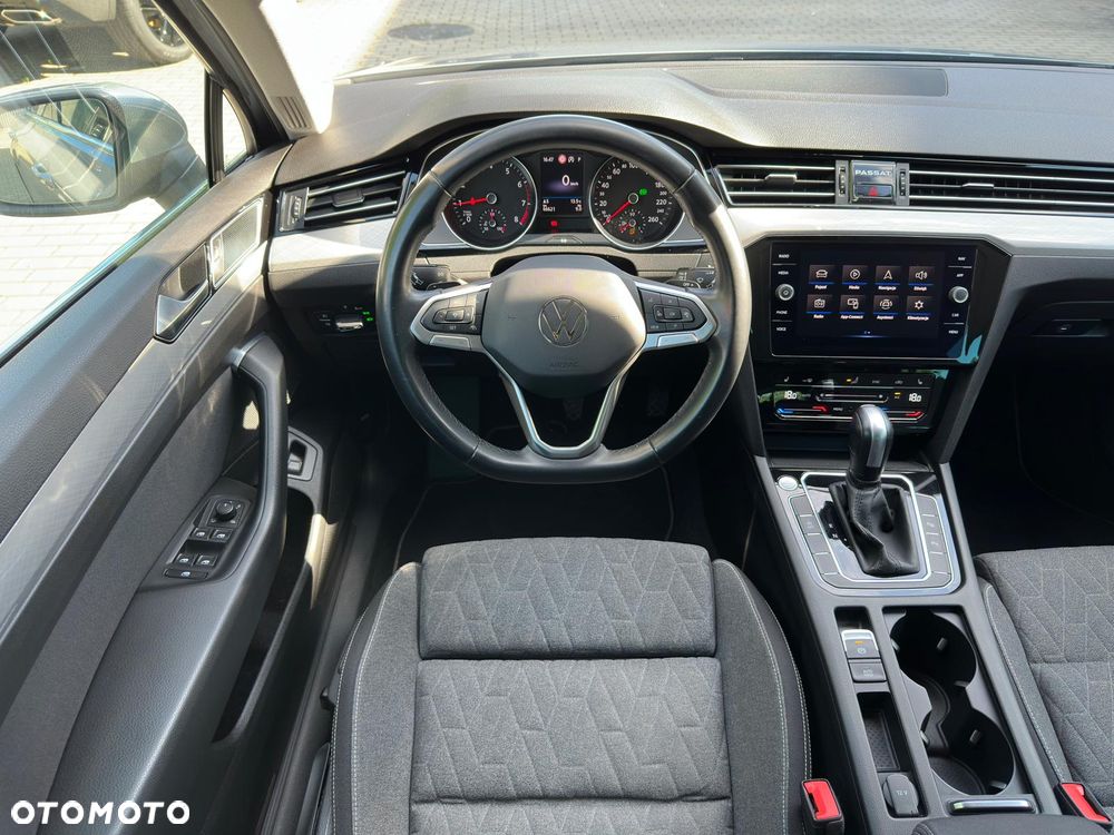 Volkswagen Passat 1.5 TSI EVO Business DSG - 12