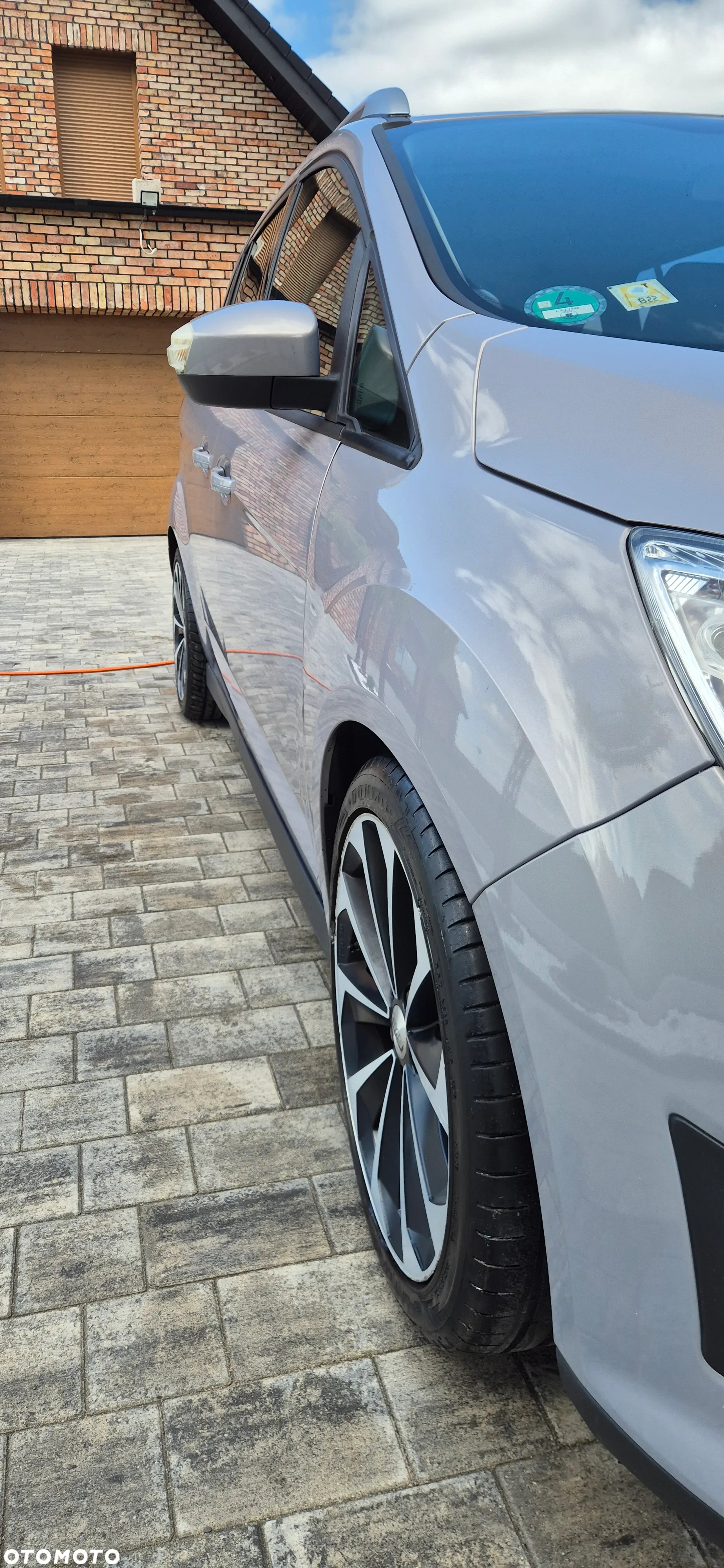 Ford Grand C-MAX - 15