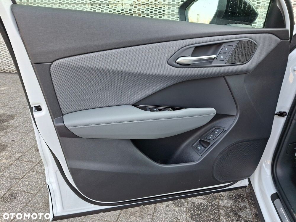 Audi Q3 Sportback - 8