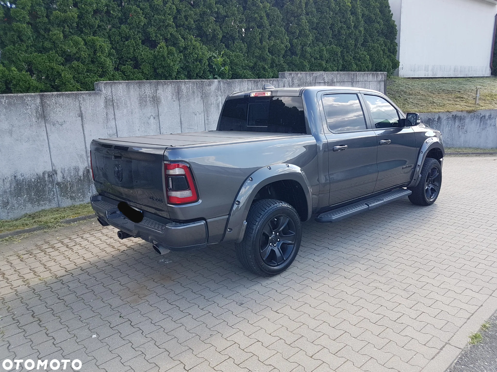 Dodge RAM 1500 5.7 4x4 - 4