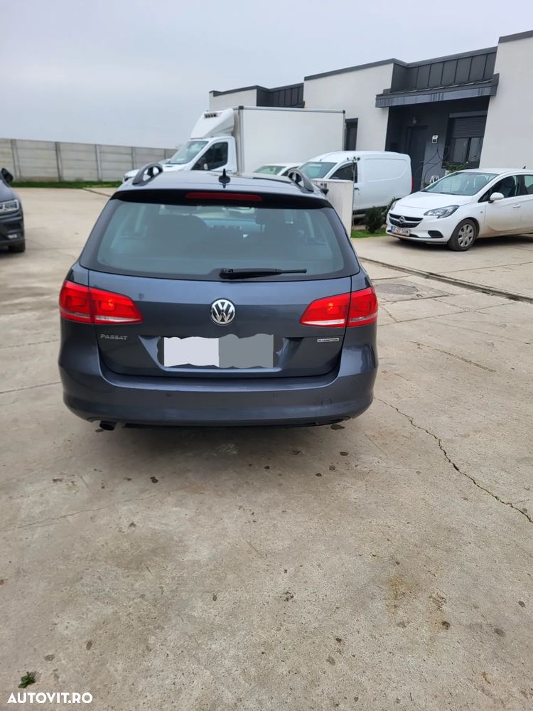 Volkswagen Passat Variant 1.6 TDI BlueMotion - 10