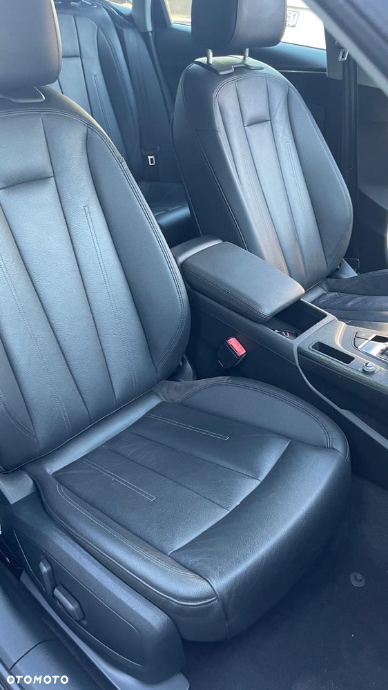 Audi A4 Limousine - 14