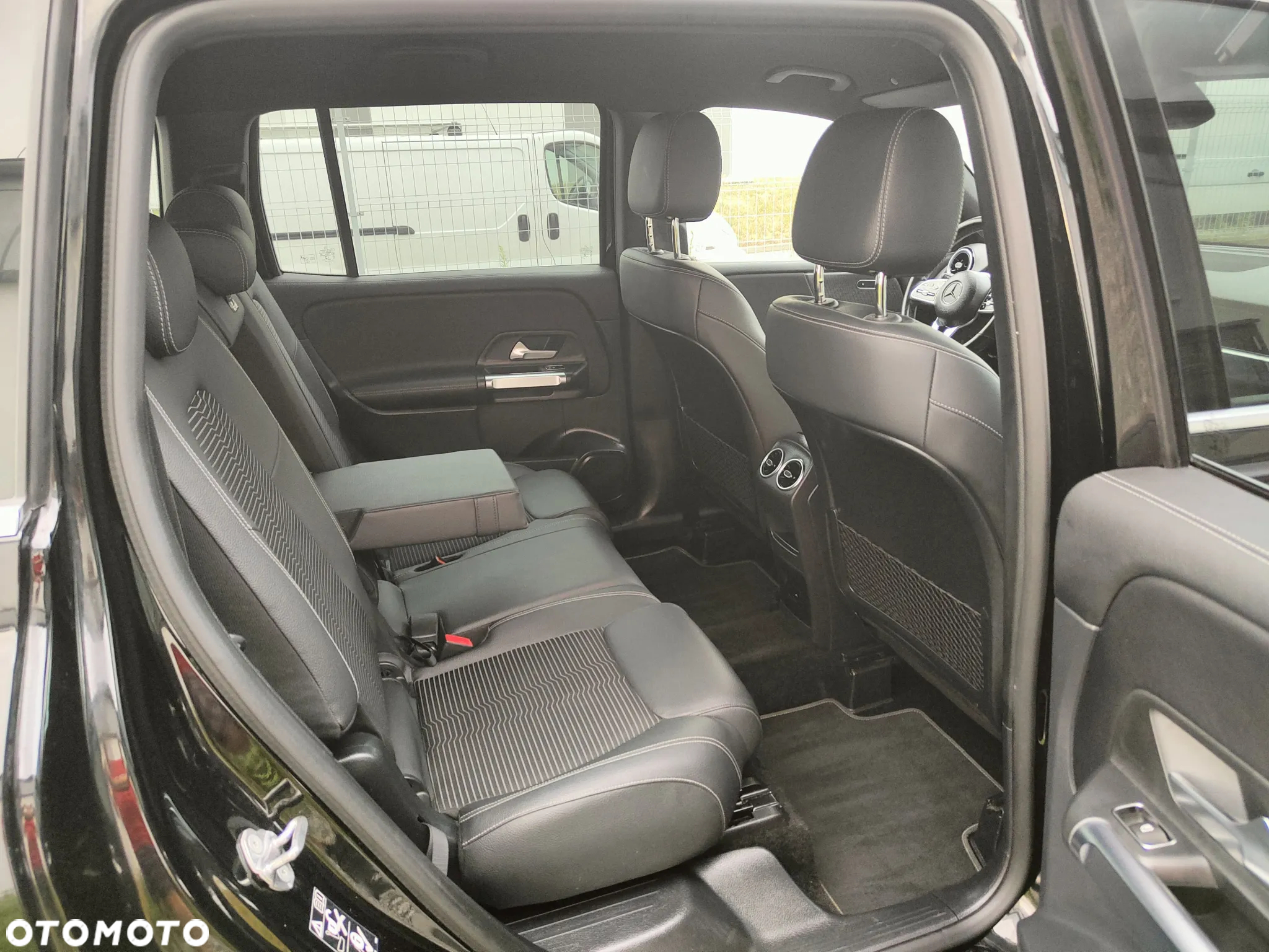 Mercedes-Benz GLB 200 d 8G-DCT Special Edition - 13
