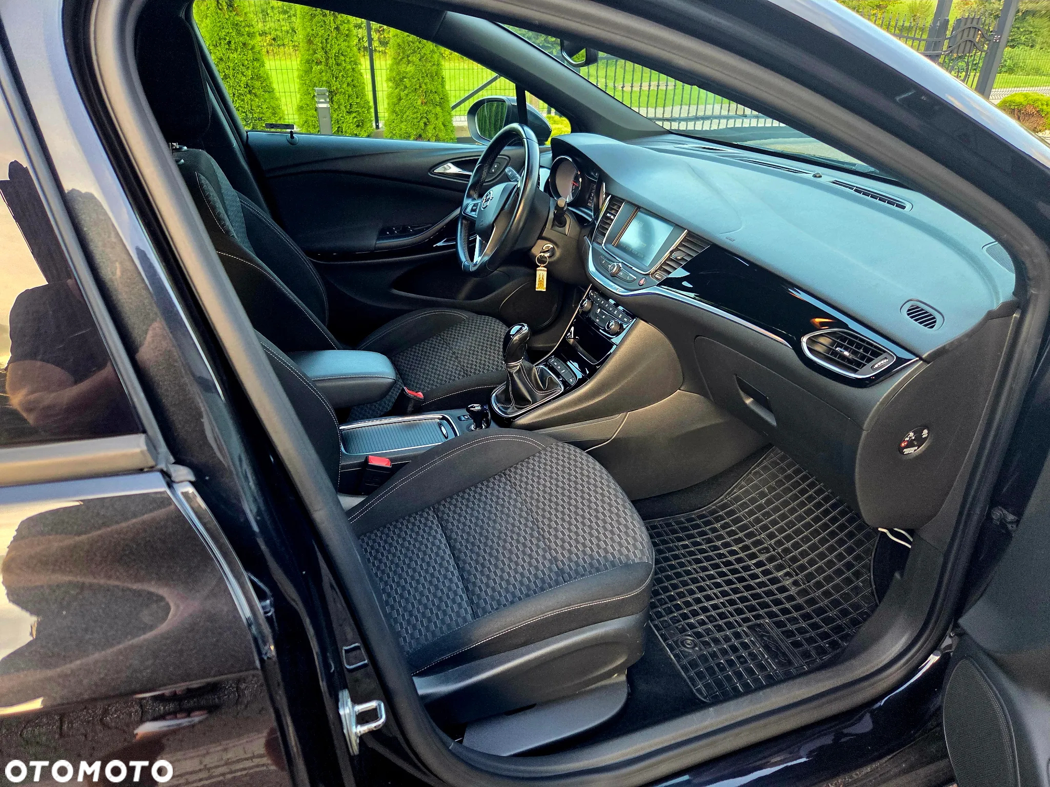 Opel Astra 1.4 Turbo Start/Stop Business - 9