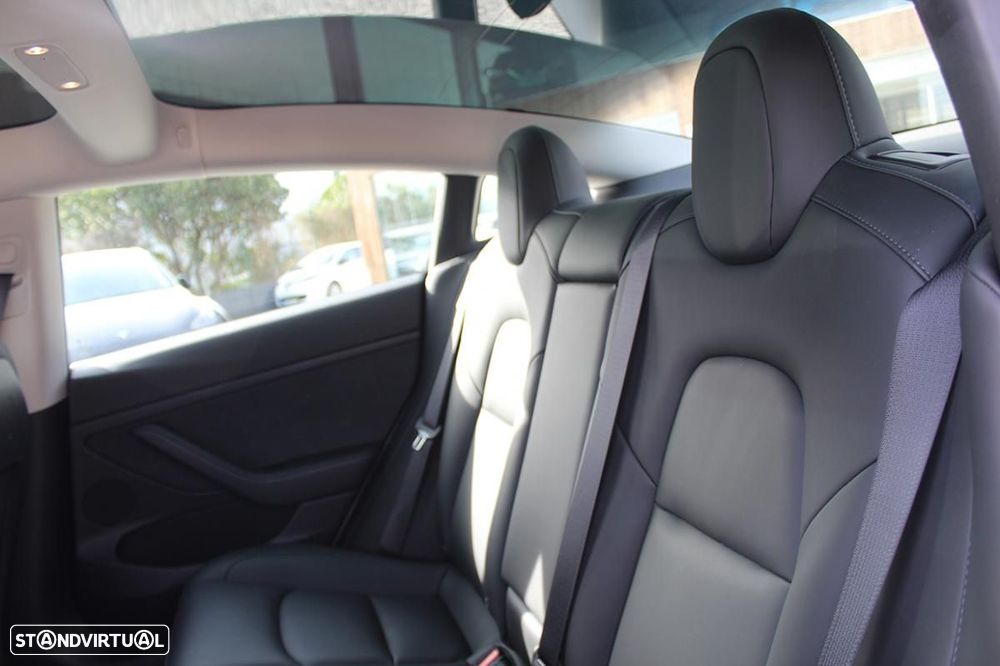 Tesla Model 3 Tração Traseira - 28