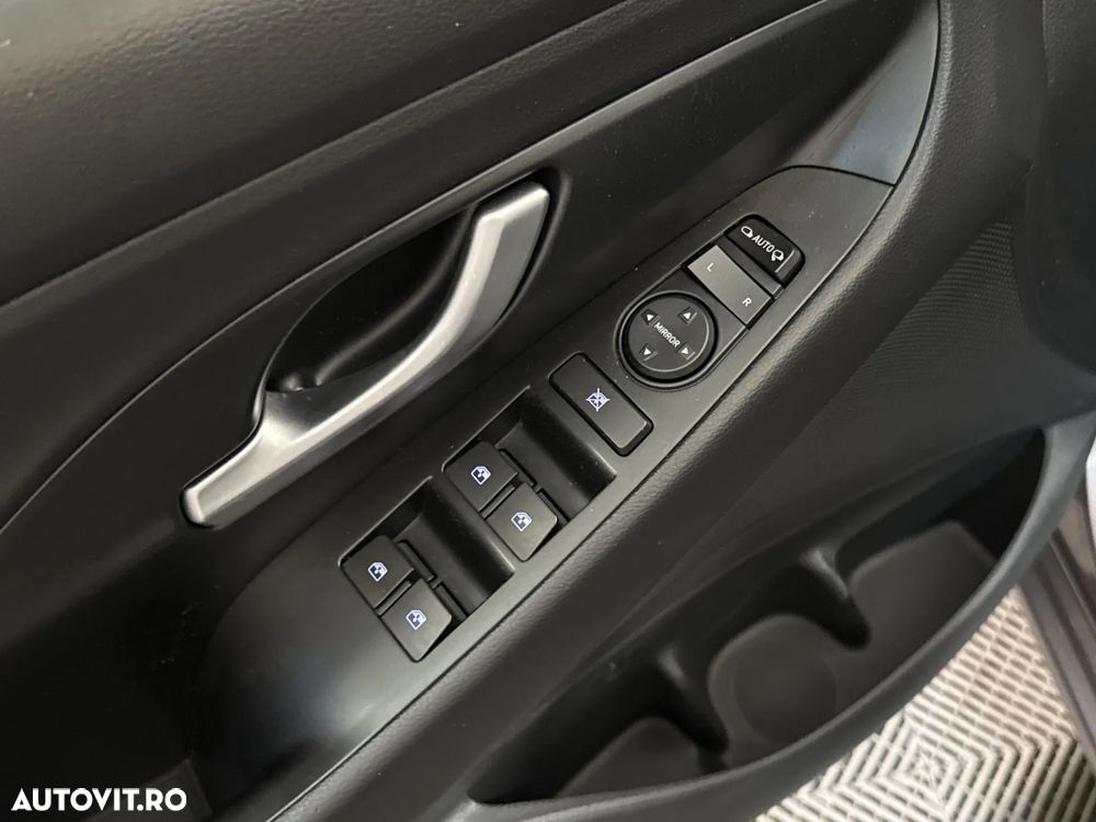 Hyundai i30 - 15