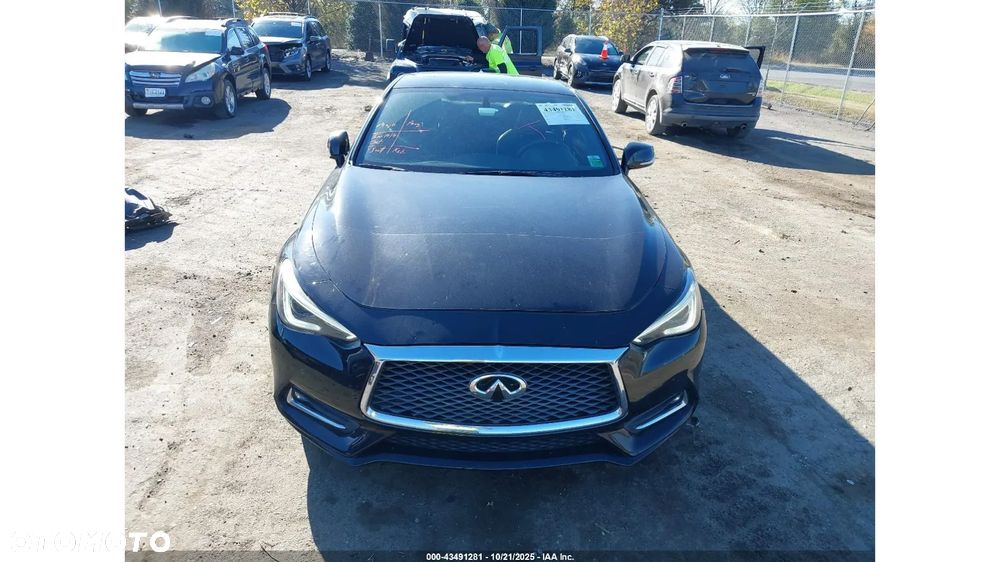 Infiniti Q60 - 4