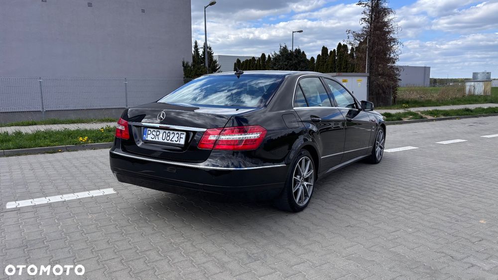 Mercedes-Benz Klasa E 220 CDI 7G-TRONIC Avantgarde - 3