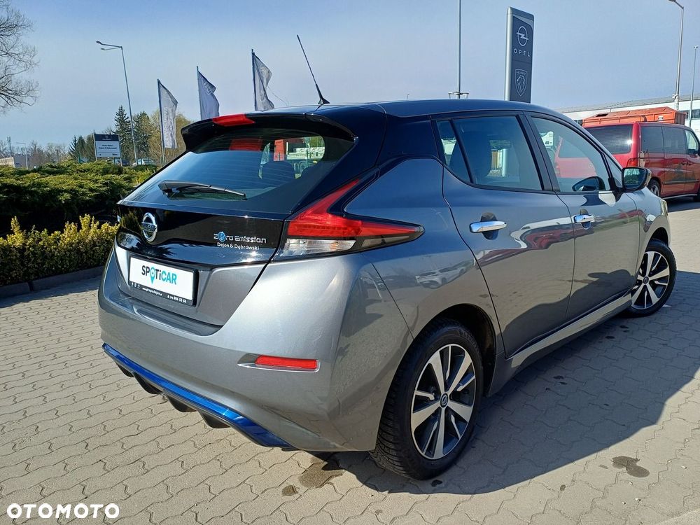 Nissan Leaf 40kWh Acenta - 6