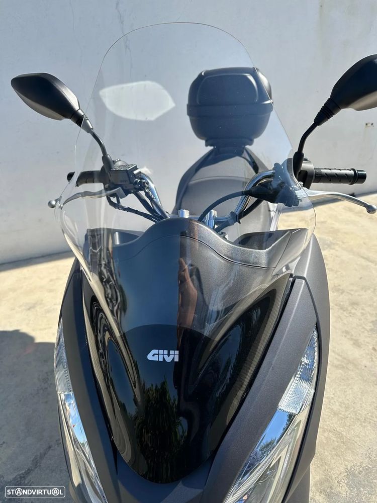 Honda PCX125 - 12