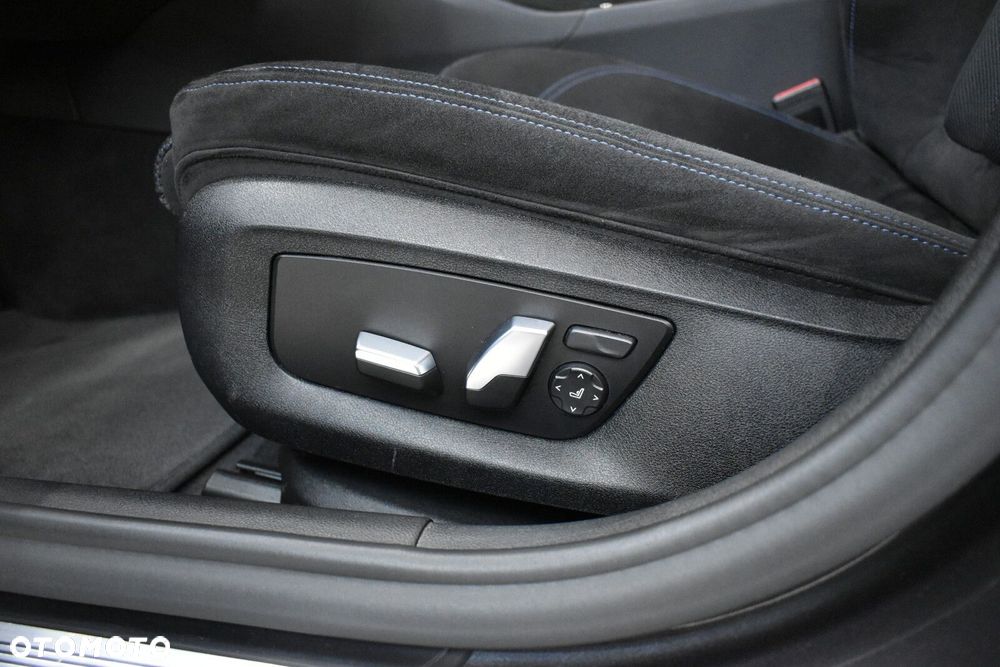 BMW Seria 5 - 10