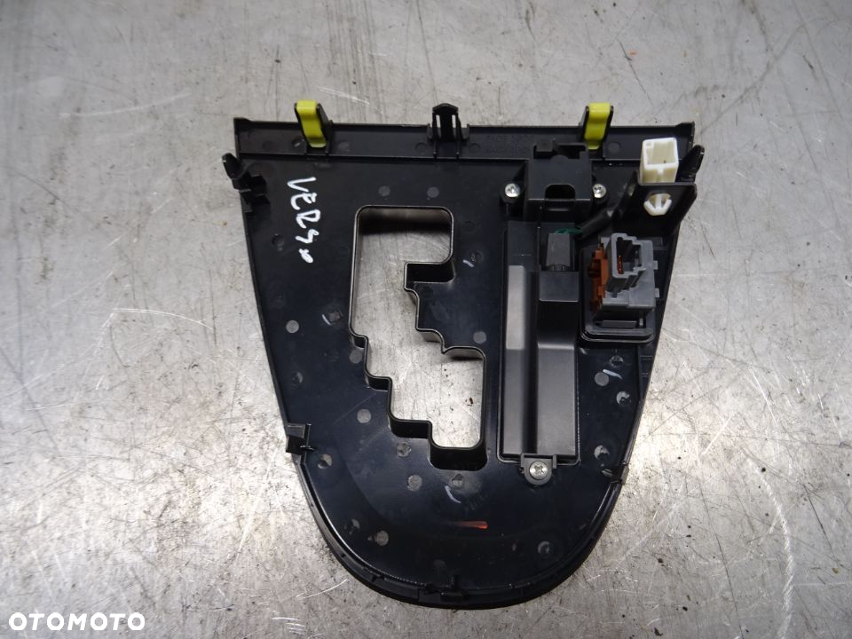 TOYOTA VERSO 09-12 2.2 D-CAT OBUDOWA WYBIERAKA PRZEŁĄCZNIK - 3