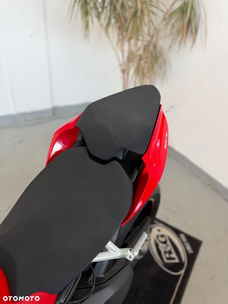 Ducati Panigale V4S - 30