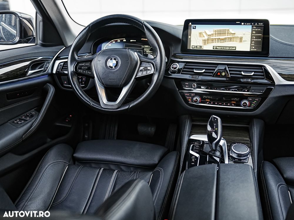 BMW Seria 5 530e xDrive Aut. Luxury Line - 19
