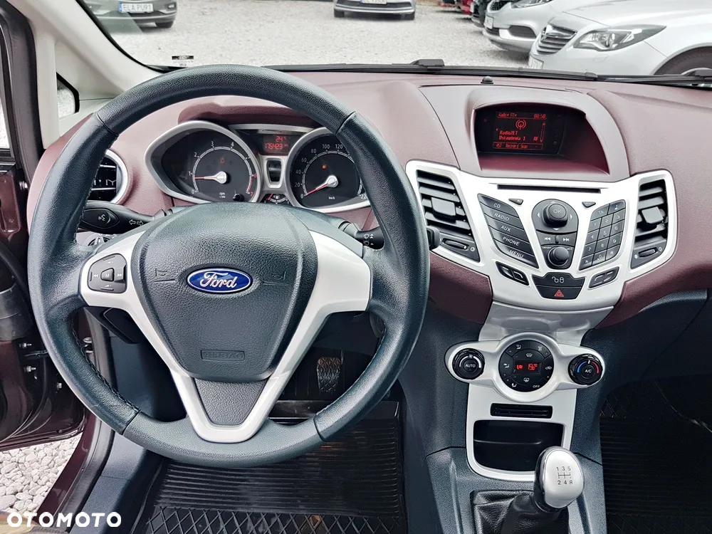 Ford Fiesta 1.25 Ambiente - 18