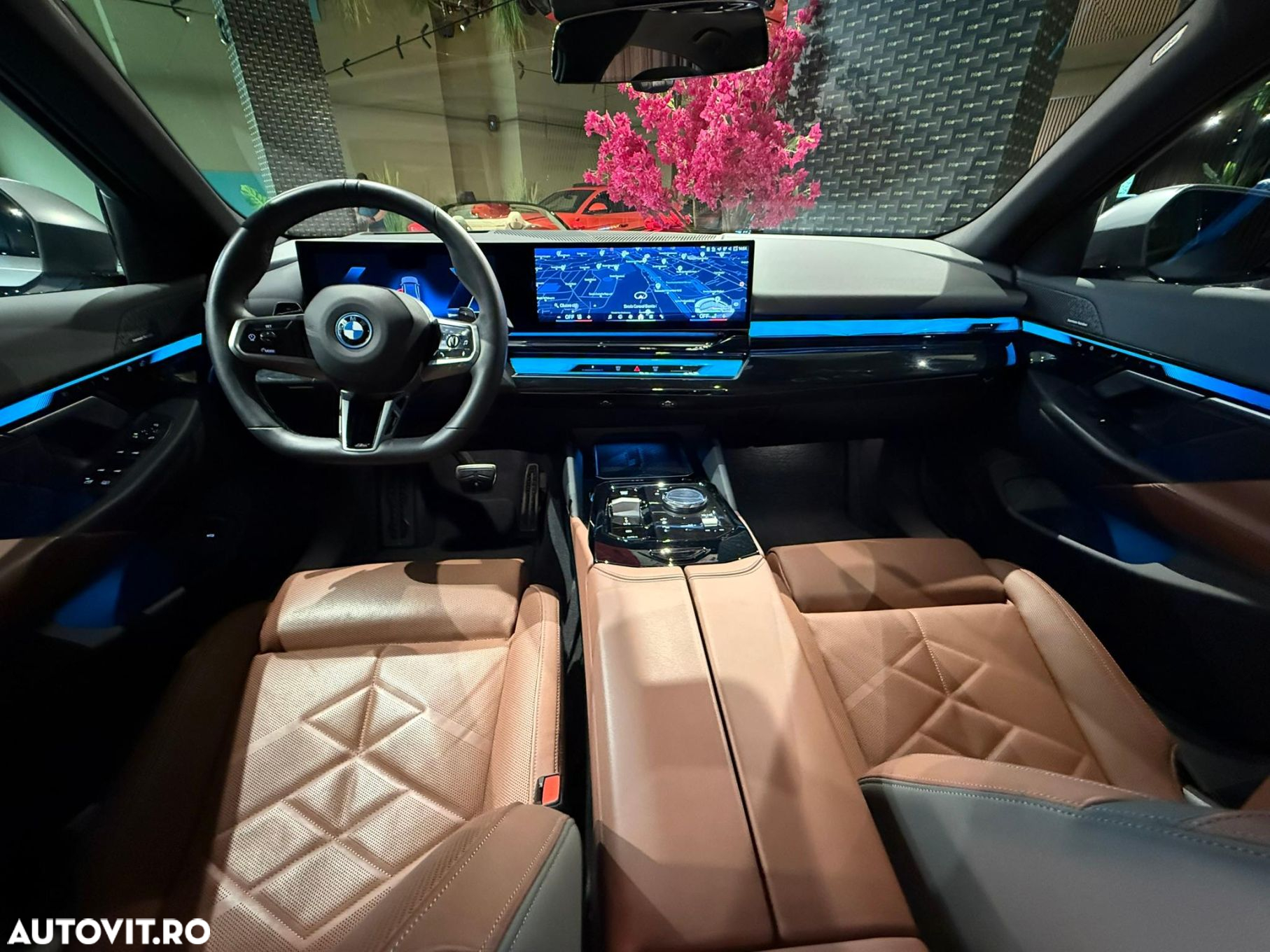 BMW Seria 5 550e xDrive AT PHEV - 39
