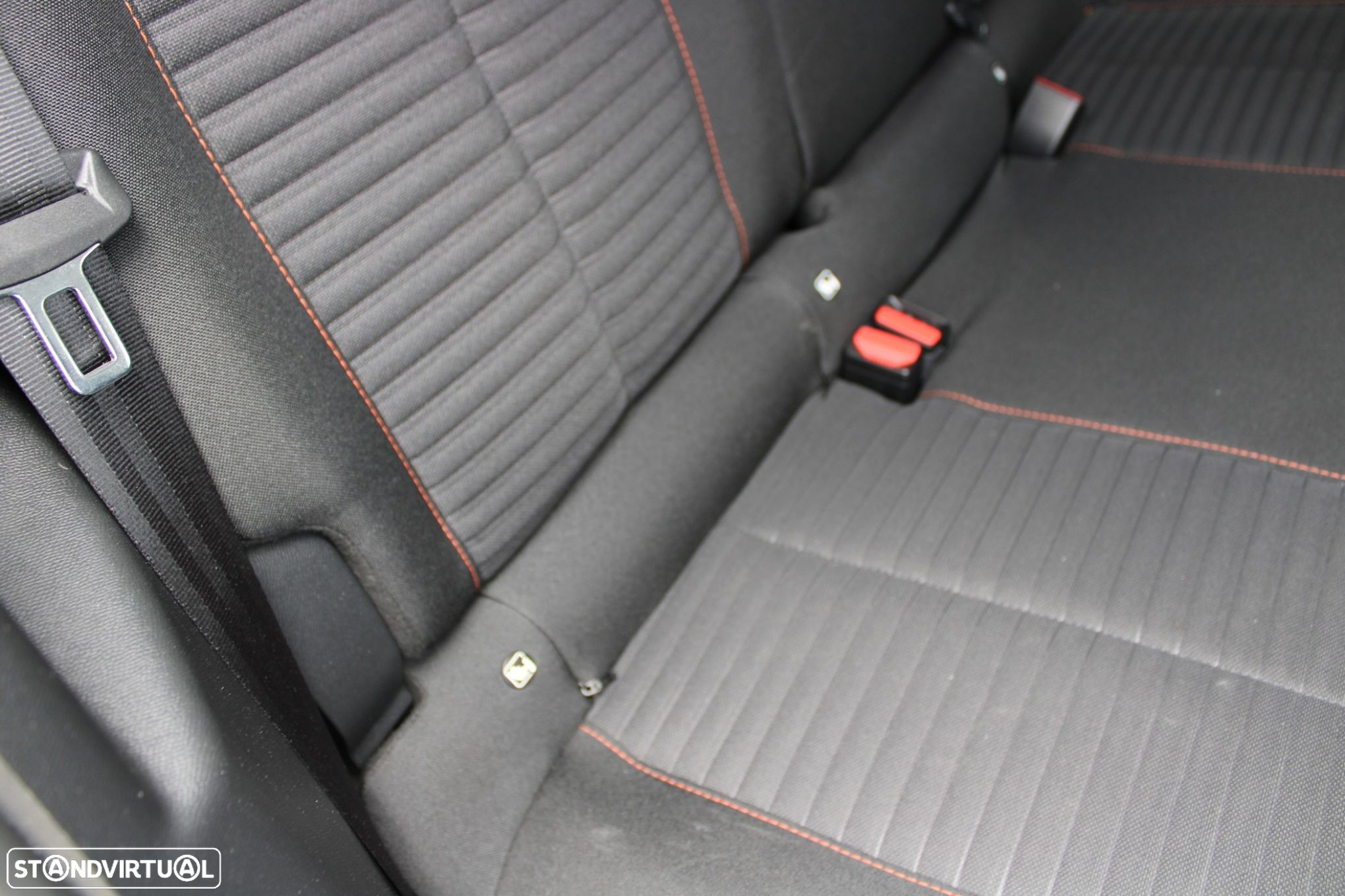 Peugeot e-208 50 kWh Active Pack - 34