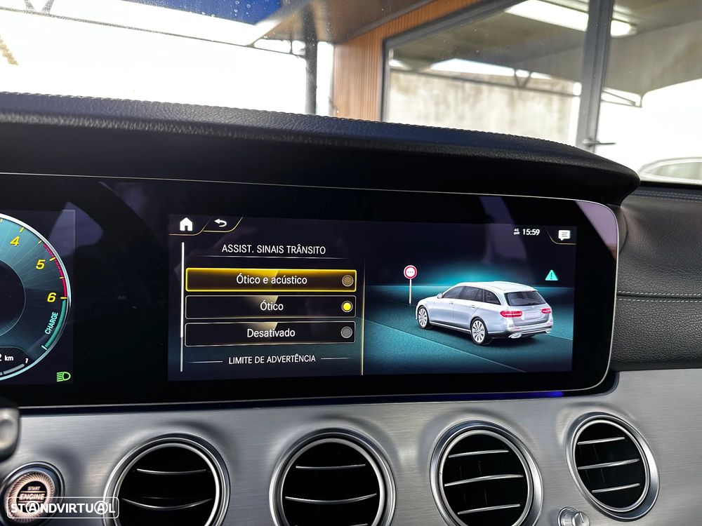 Mercedes-Benz E 300 de AMG Line - 38