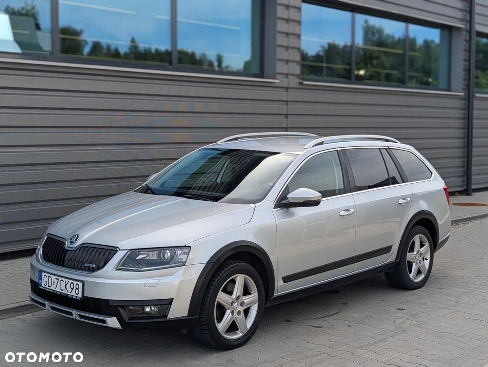 Skoda Octavia 1.8 TSI (Green tec) 4x4 DSG Scout - 9