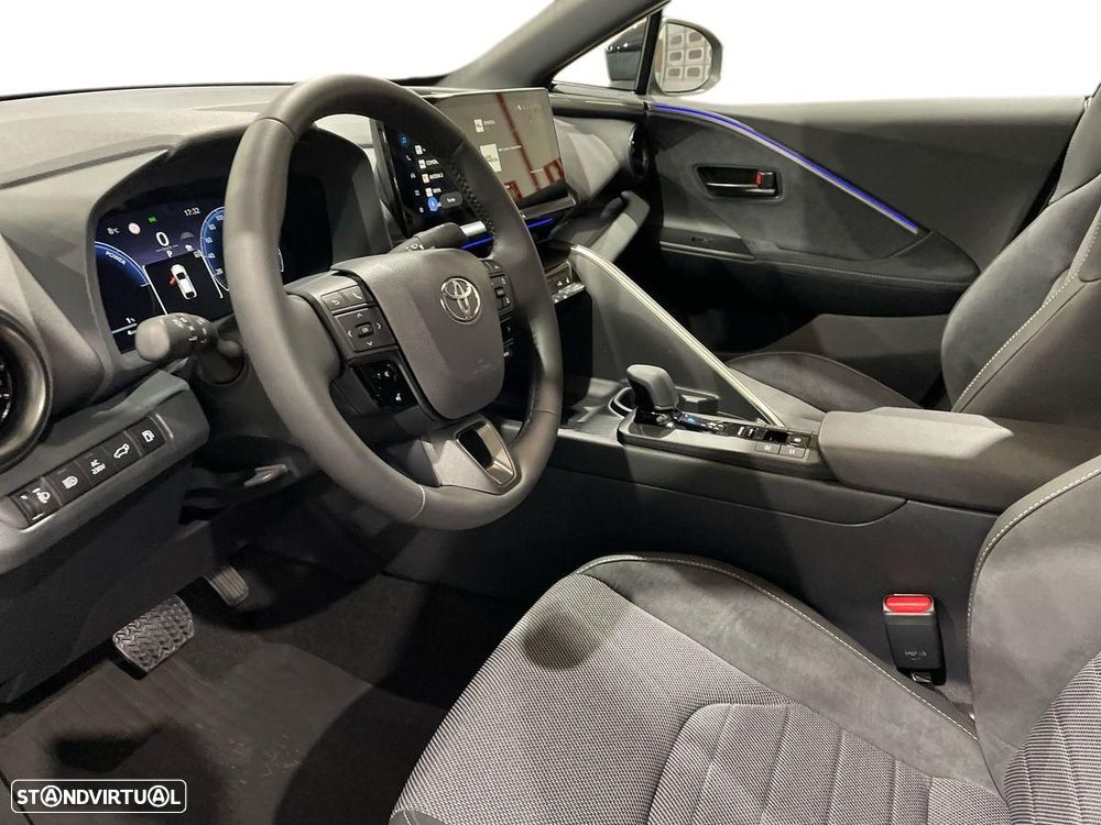 Toyota C-HR - 13