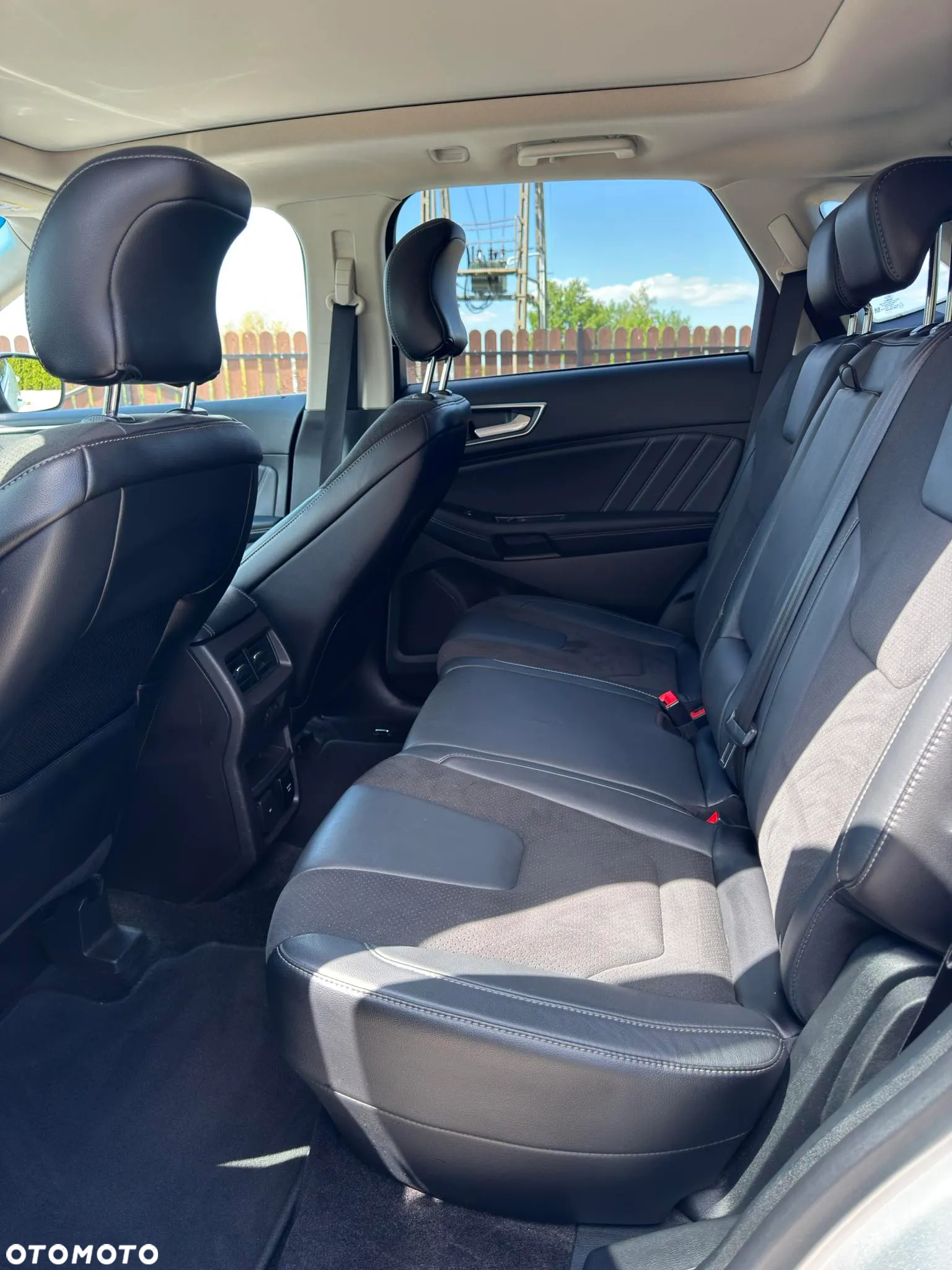 Ford Edge - 5